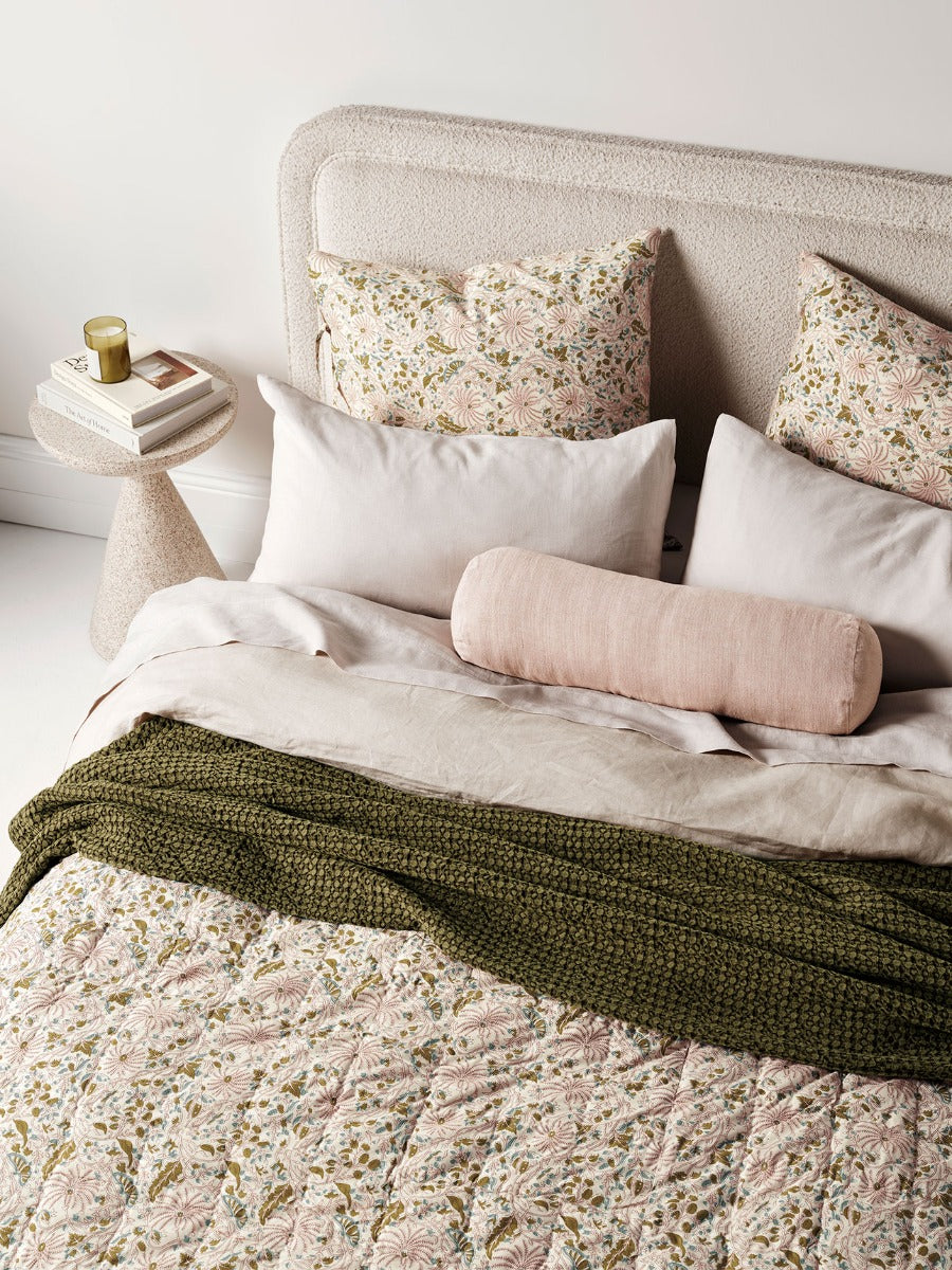 Aura Home Collection