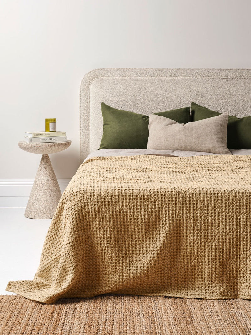 Bed Throws & Blankets