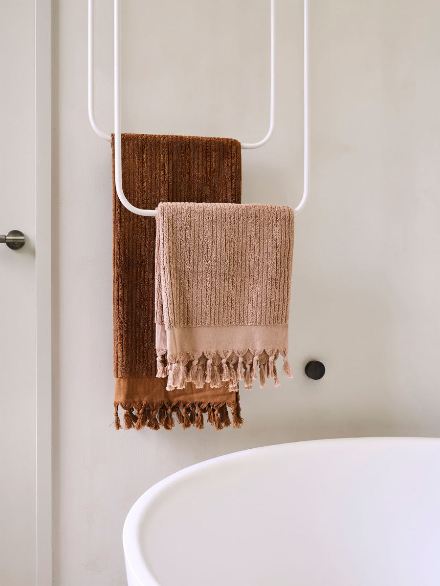 Paros Rib Bath Towel in Clay