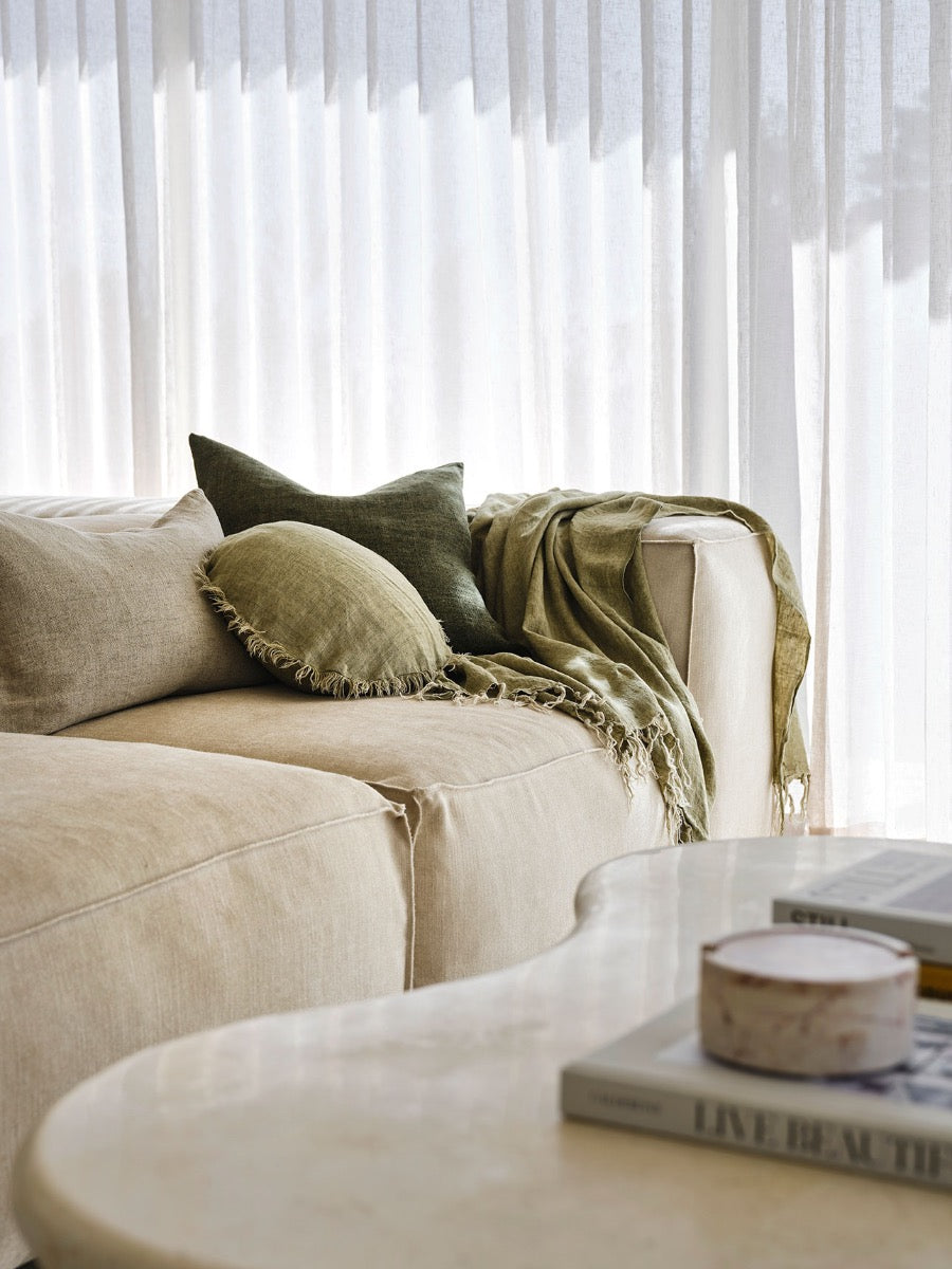 Vintage Linen Fringe Throw in Fennel