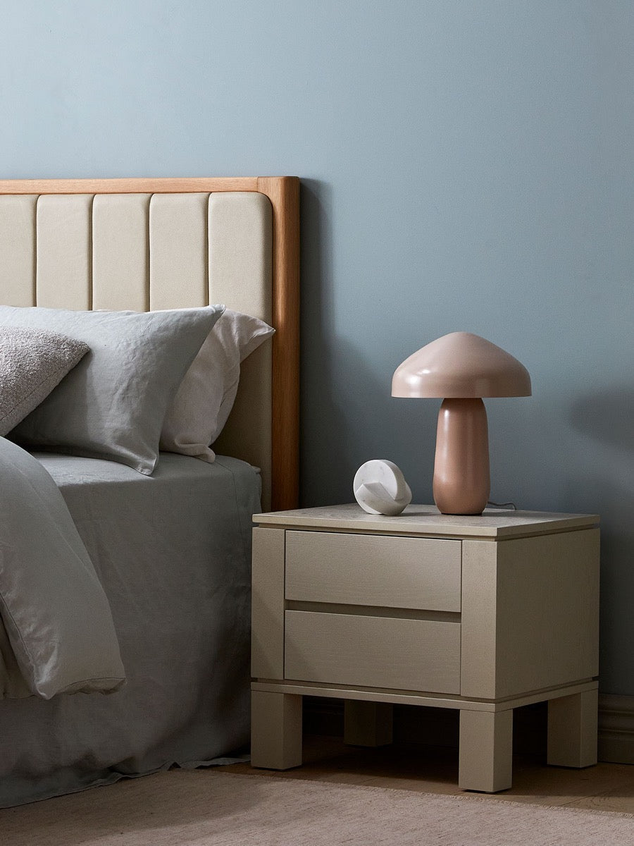 Easton Curve Table Lamp in Frappe