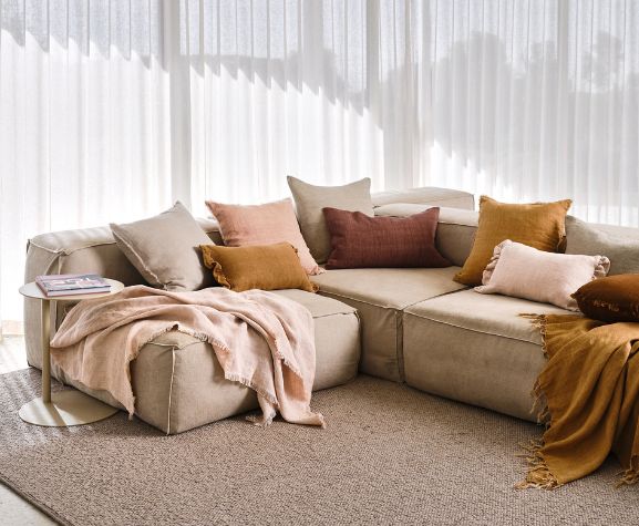 Arles Linen Square Cushion in Bronze