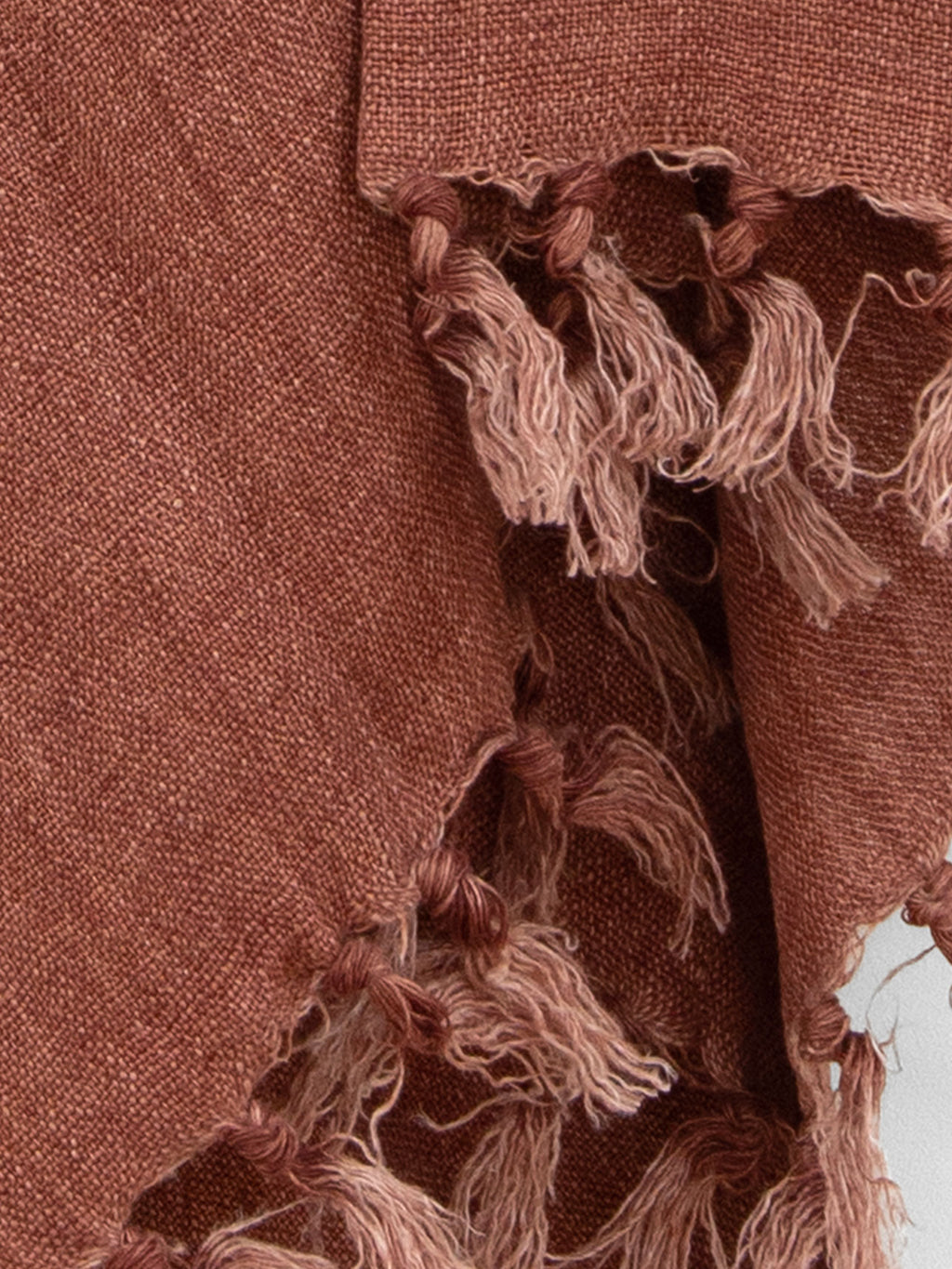 Arles Fringed Linen Throw in Clove