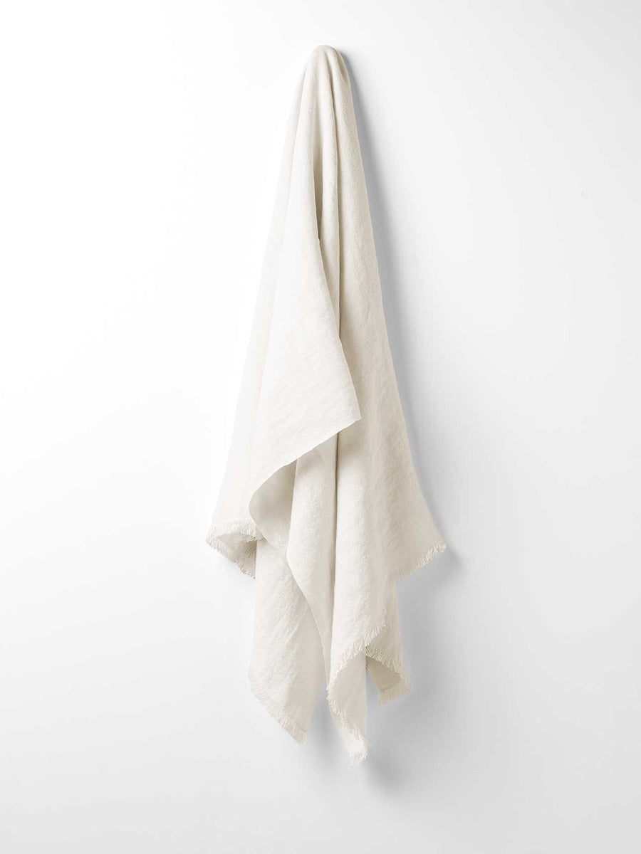 Arles Linen Throw in Ivory