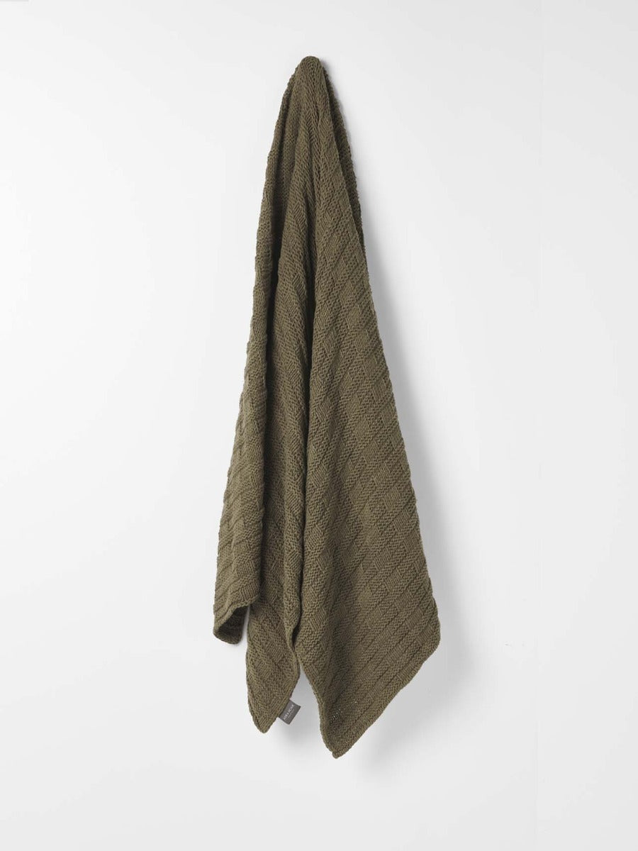 Basket Weave Throw in Khaki