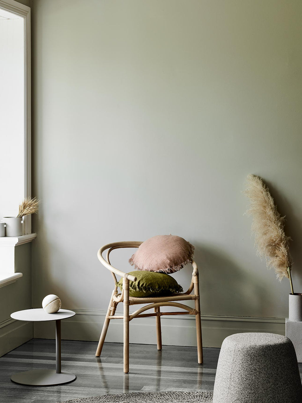 Vintage Linen Fringe Round Cushion in Clay - Small