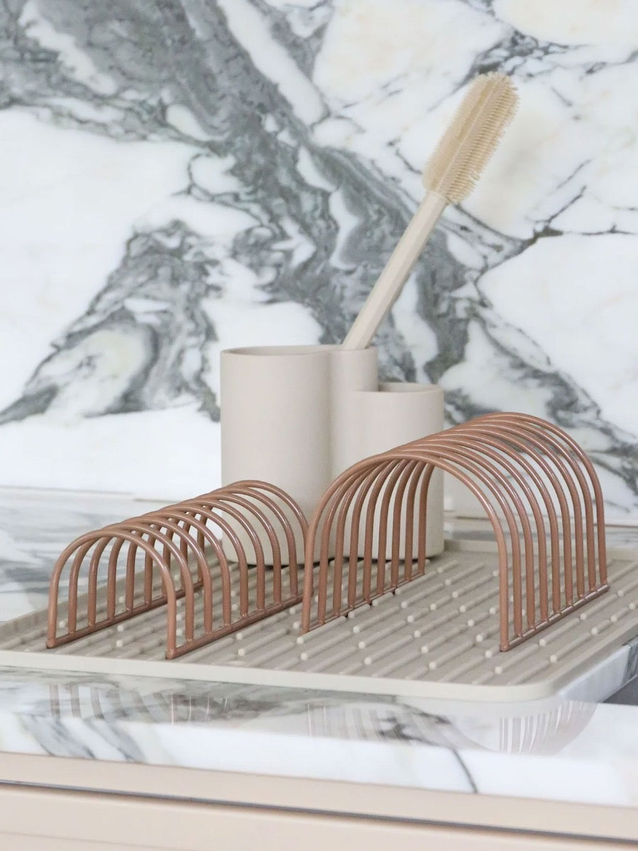 Dish Drainer in Camel
