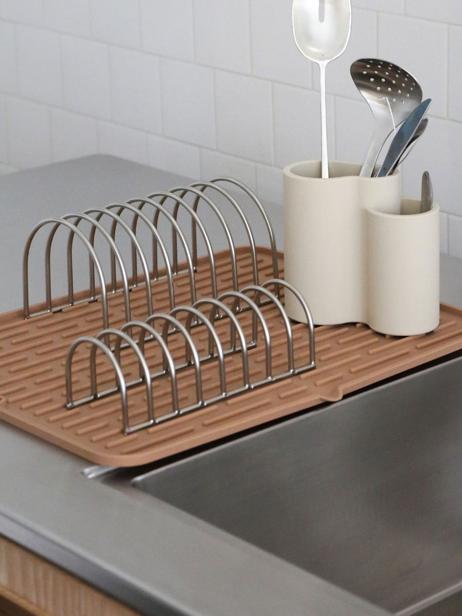 Folding Silicone Drying Mat in Camel - Large