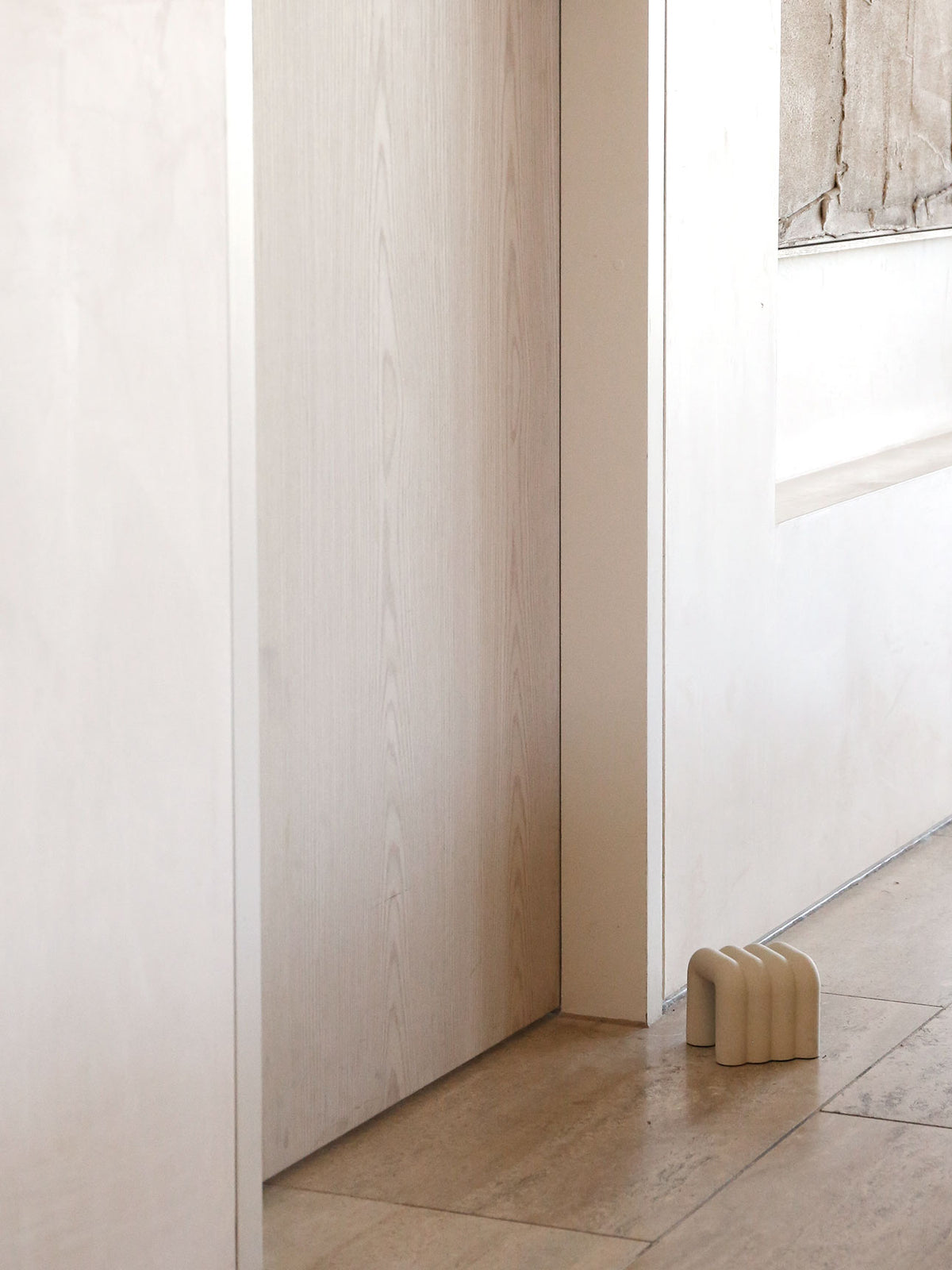 VIAH Arch Door Stopper in Sand