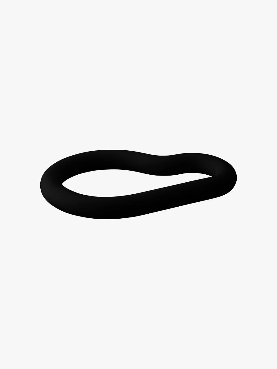 Curve Silicone Trivet in Black