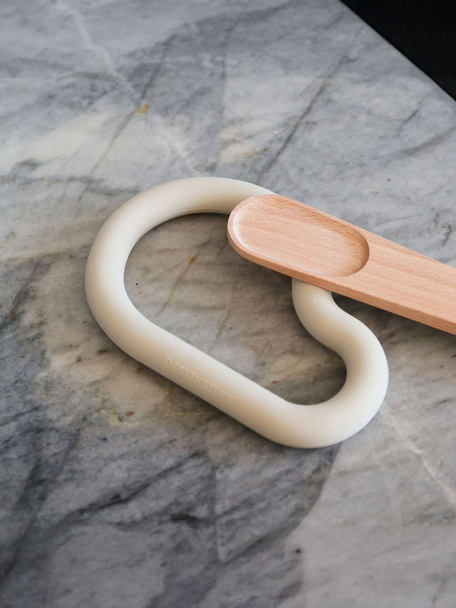 Curve Silicone Trivet in Sand