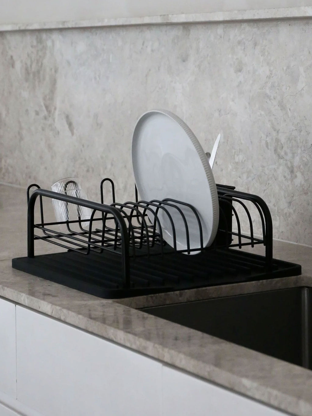 Drip Silicone Sink Mat in Black