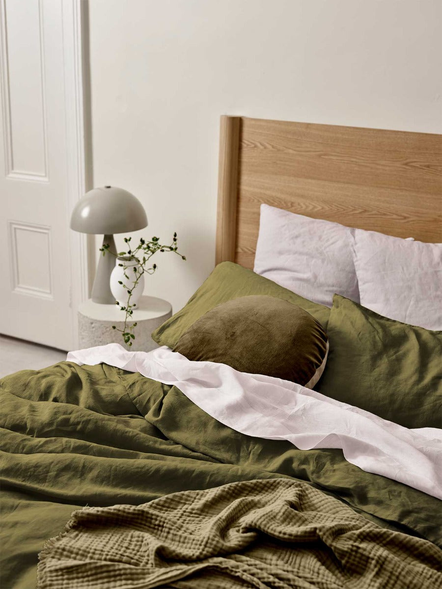 Emile Linen Standard Pillowcase in Burnished Lilac