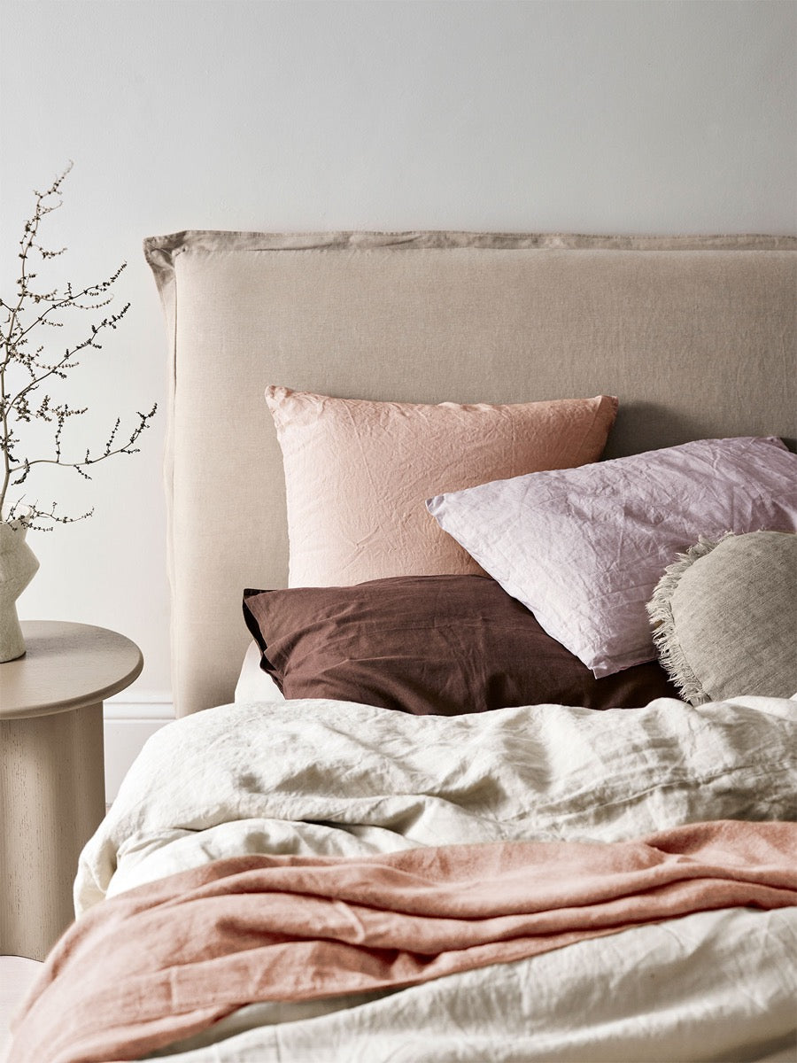 Emile Linen Standard Pillowcase in Clove