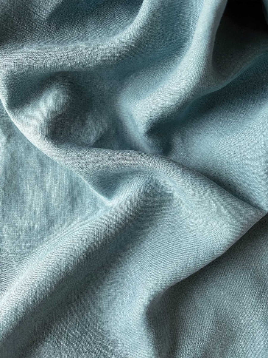 Emile Linen Fitted Sheet in Aegean Blue