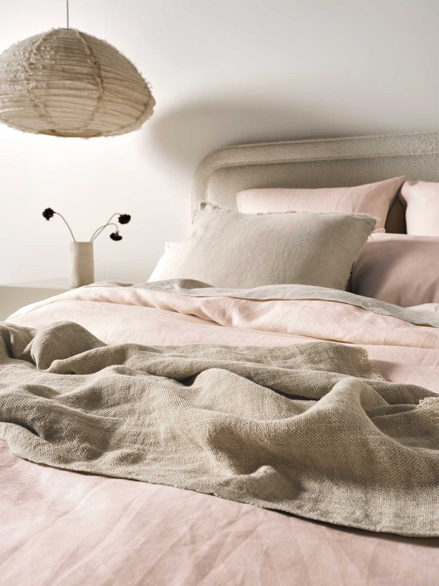 Arles Linen Throw in Feather