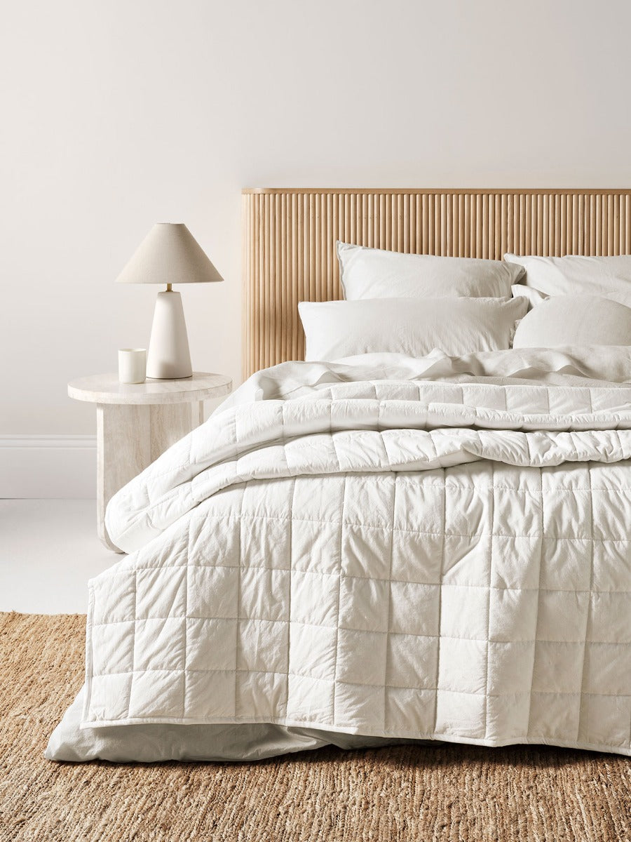 Emile Linen Coverlet in Marshmallow