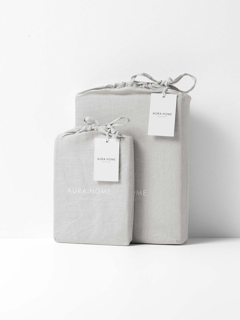 Emile Linen Essential Sheet Bundle in Glacier