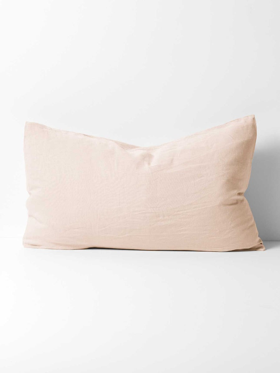 Emile Linen Standard Pillowcase in Blush