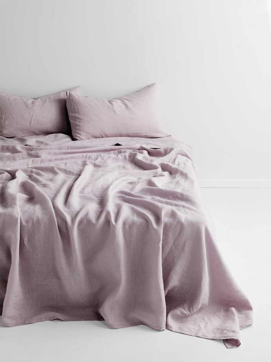 Emile Linen Flat Sheet in Burnished Lilac