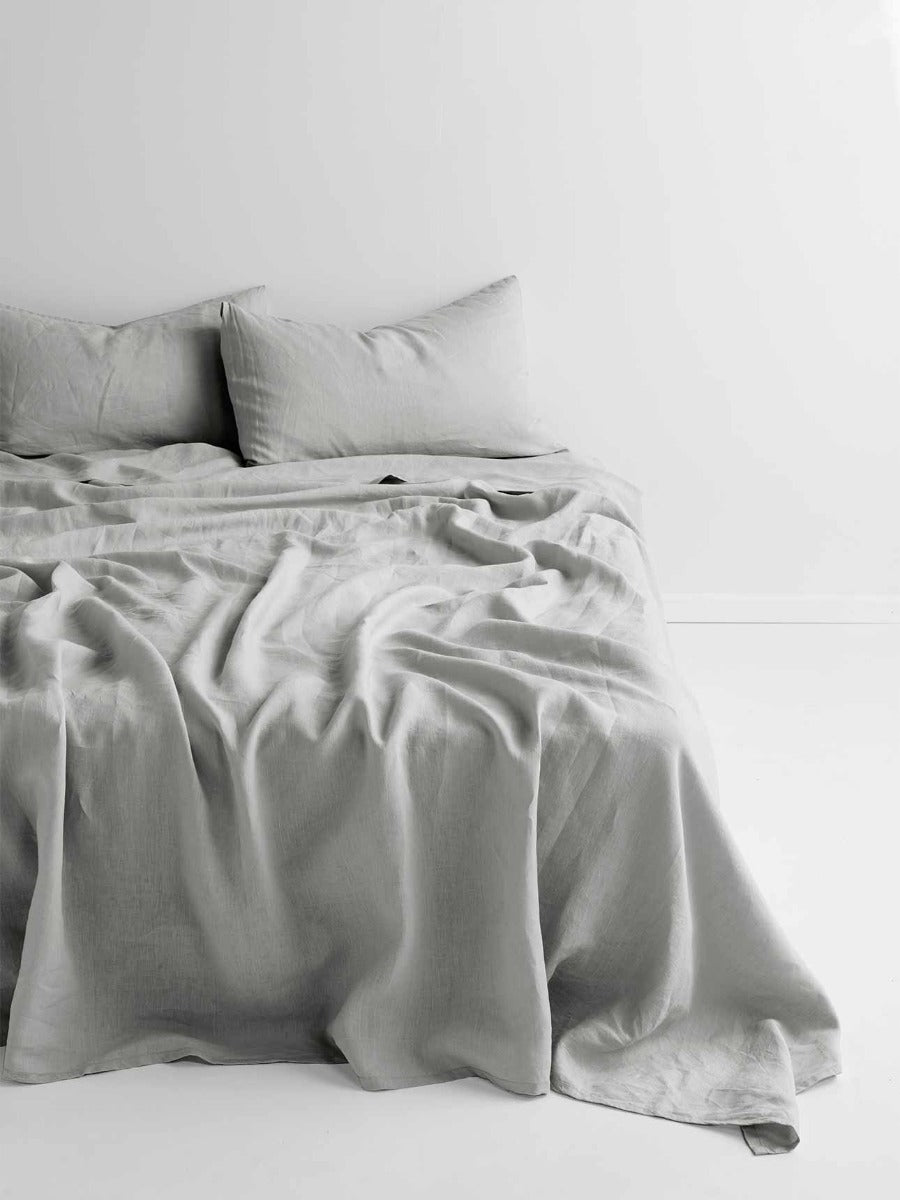 Emile Linen Flat Sheet in Glacier