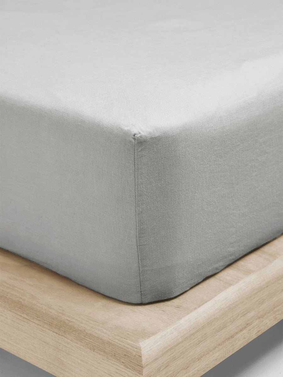 Emile Linen Fitted Sheet in Glacier