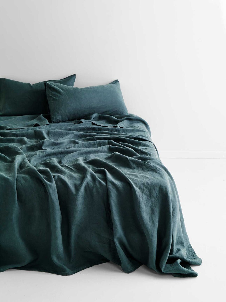 Emile Linen Flat Sheet in Greystone