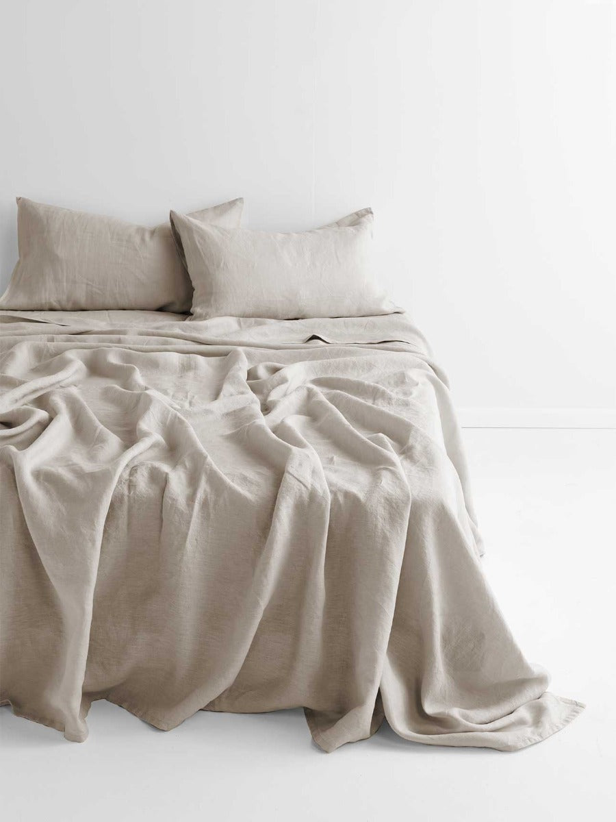 Emile Linen Flat Sheet in Natural