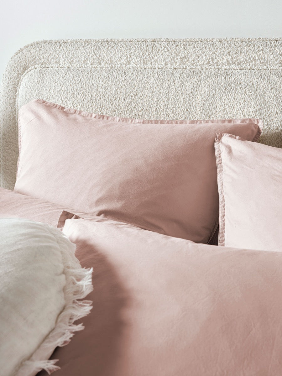 Evie Stonewash Organic Cotton European Pillowcase in Blush Pink