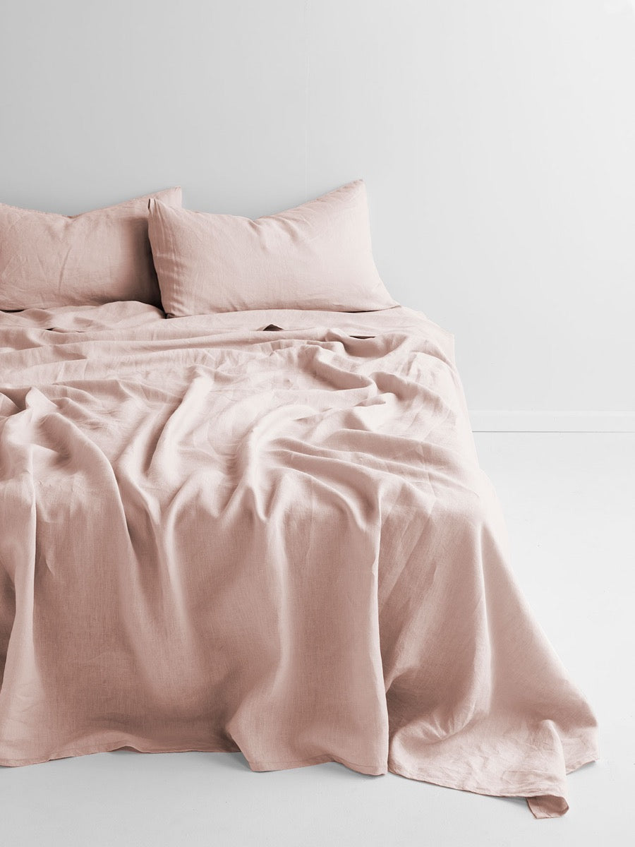 Evie Stonewash Organic Cotton Standard Pillowcase in Blush Pink