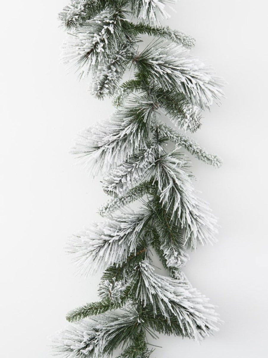 Aspen Snow Pine Garland