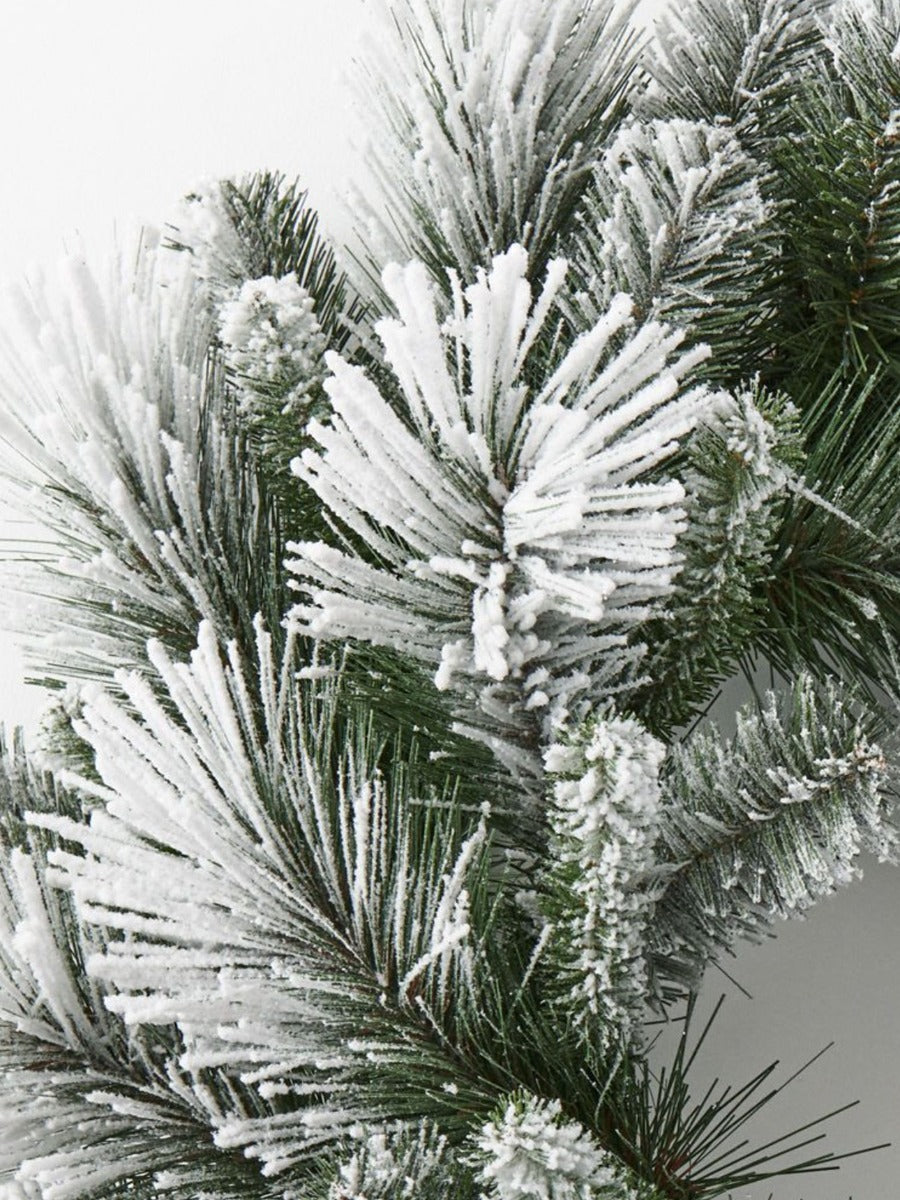 Aspen Snow Pine Wreath