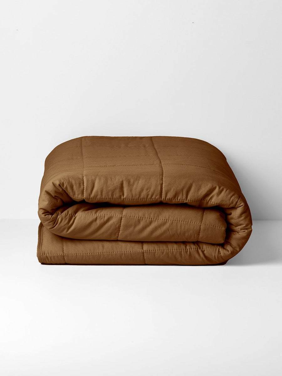 Halo Organic Coverlet in Nutmeg