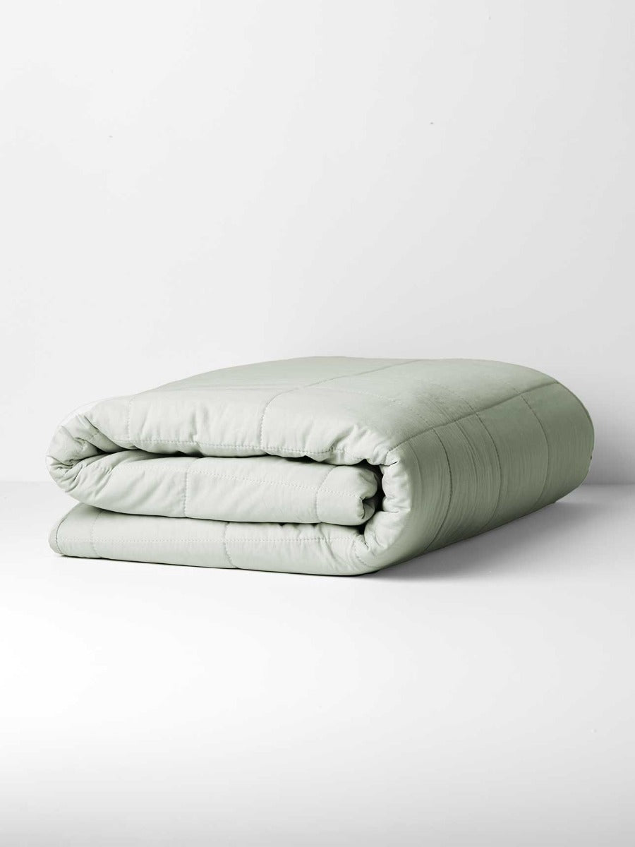 Halo Organic Coverlet in Peppermint