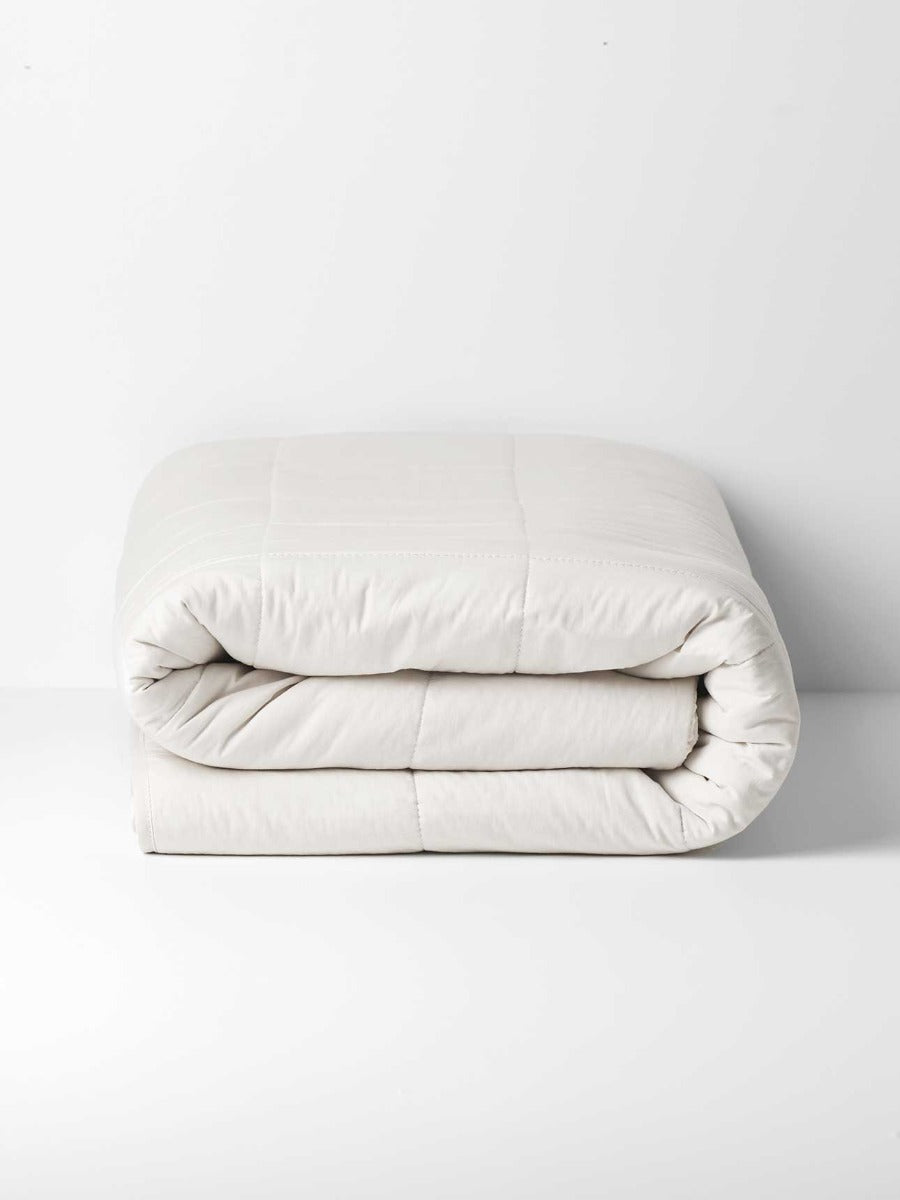 Halo Organic Coverlet in Sand