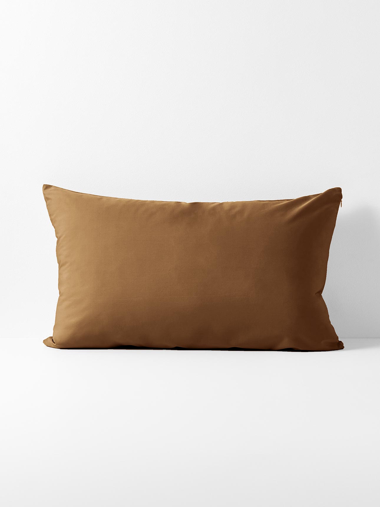 Halo Organic Cotton Standard Pillowcase in Nutmeg