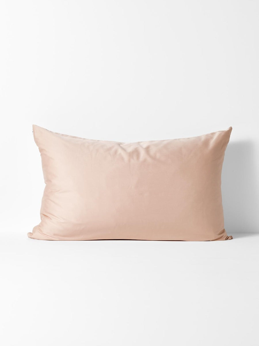 Halo Organic Cotton Standard Pillowcase in Lotus