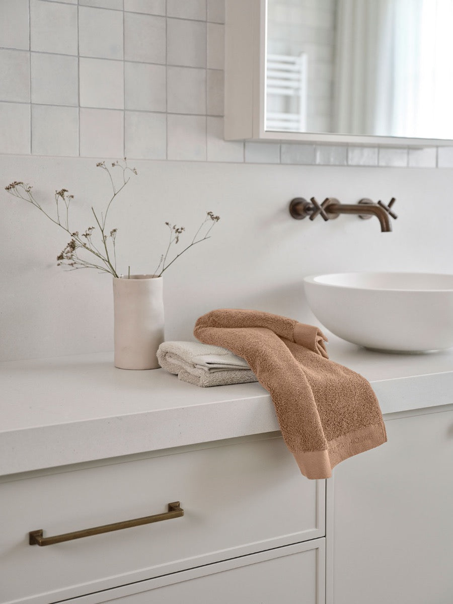 Haven Australian Cotton Hand Towel in Pecan
