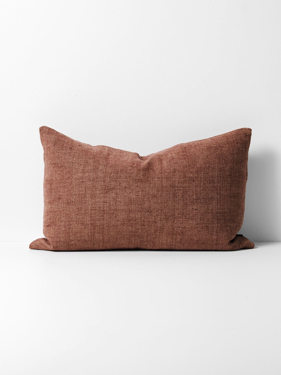 Arles Linen Rectangle Cushion in Clove