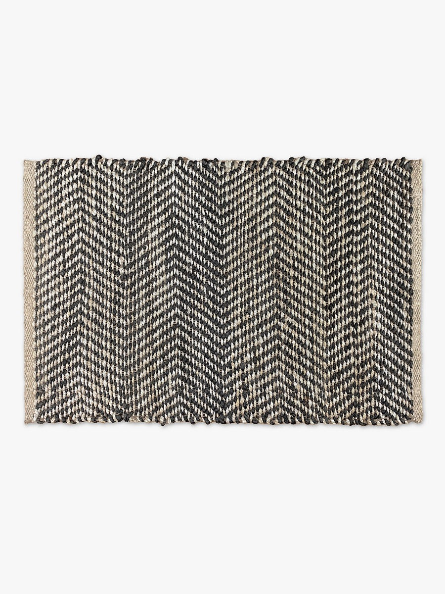Herringbone Door Mat in Black & Natural