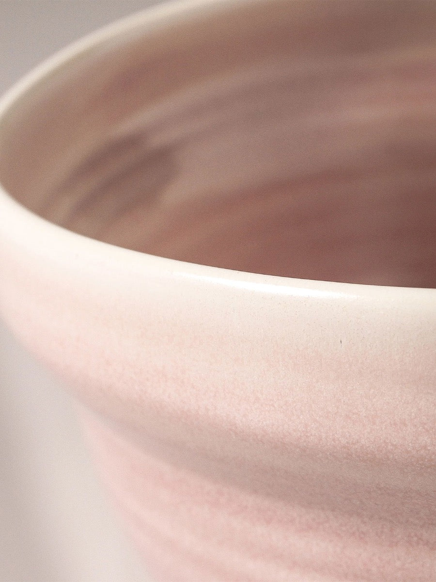 Suiki Serving Bowl in Pink Clay - Large