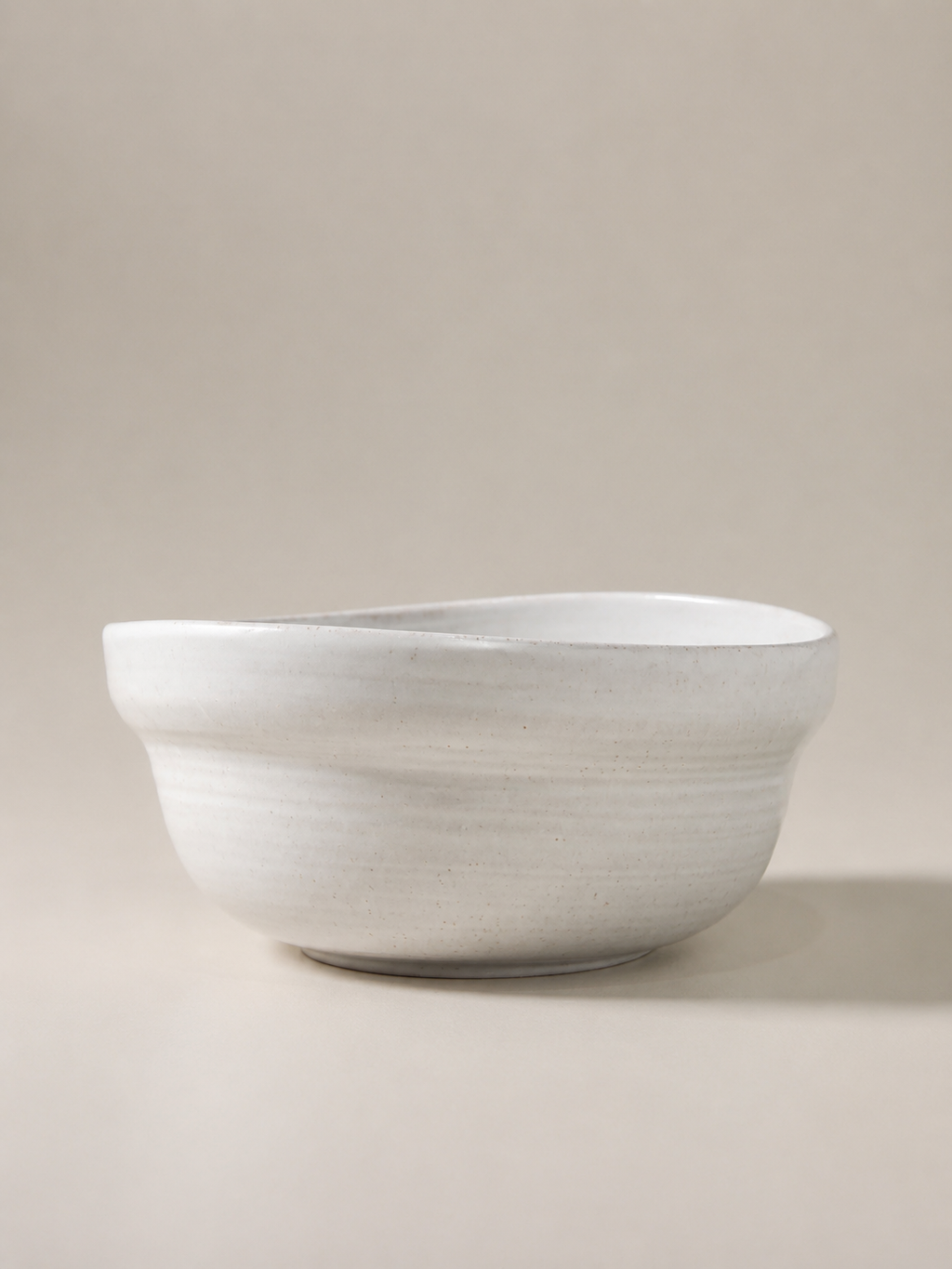 Suiki Serving Bowl in White - Large