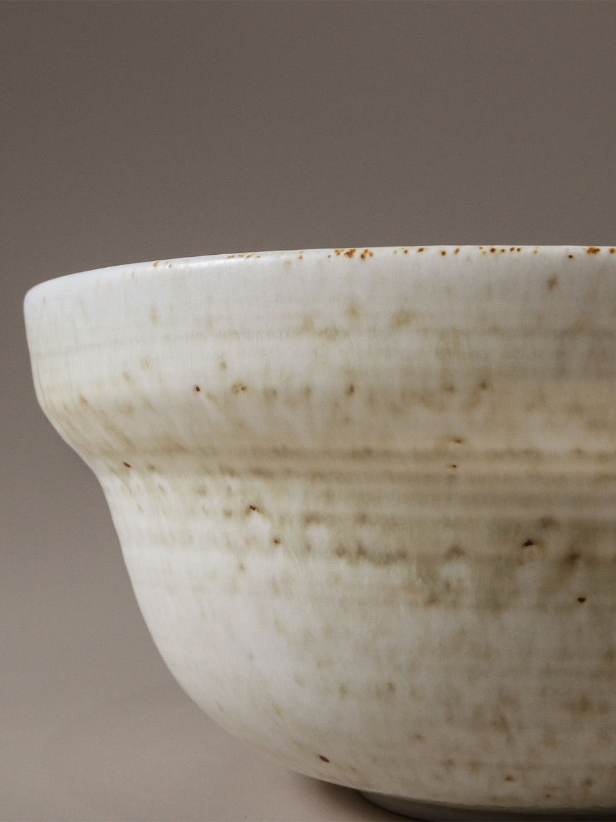 Suiki Serving Bowl in White - Large