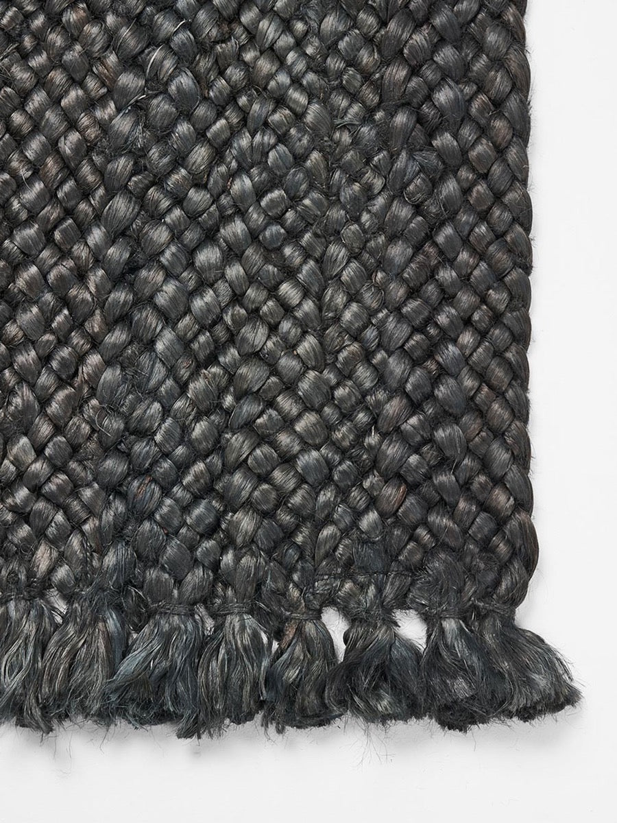 Byron Jute Rug in Anthracite