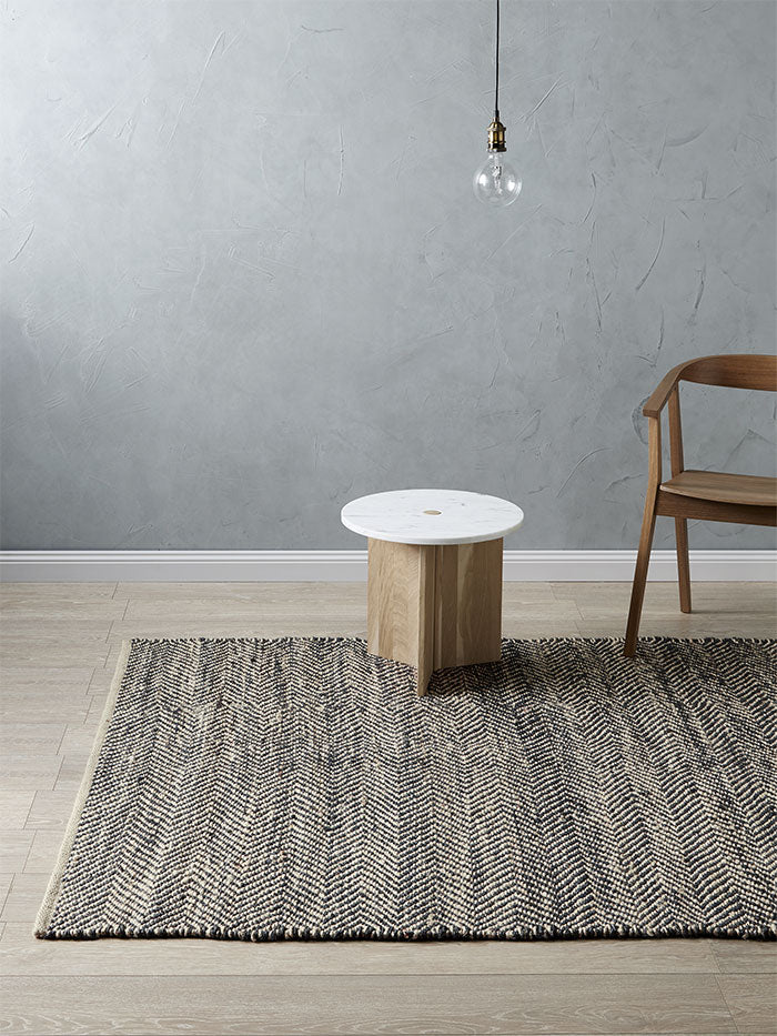 Herringbone Rug in Black