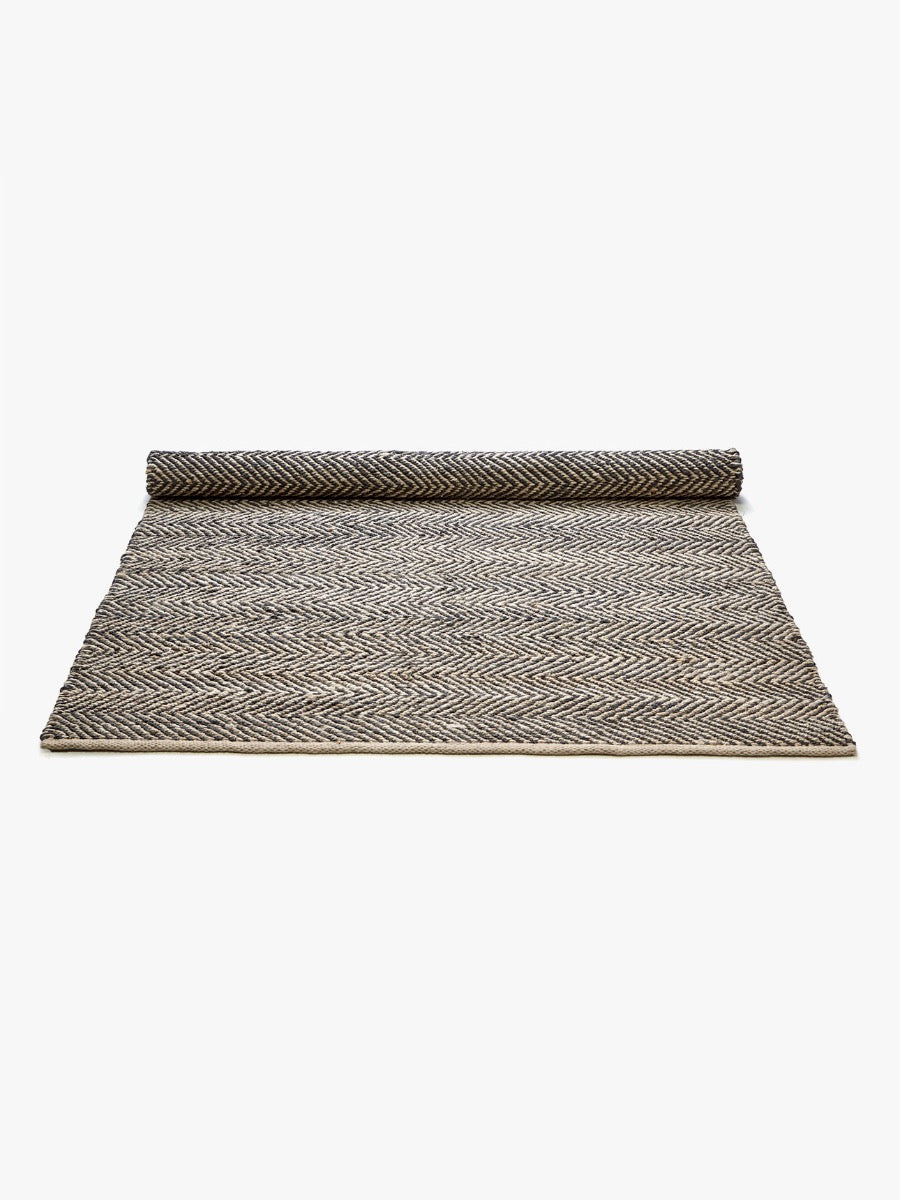 Herringbone Rug in Black