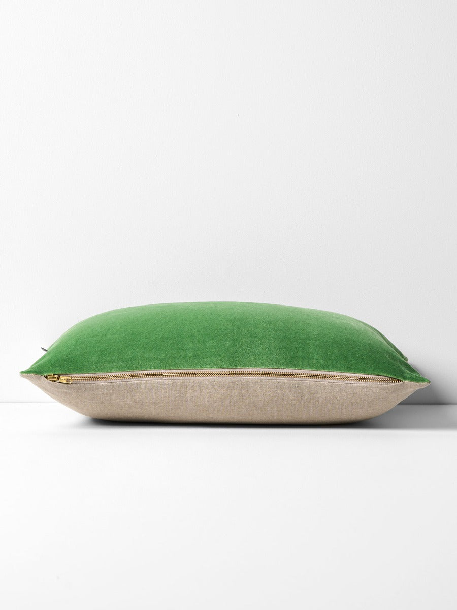 Luxury Velvet Rectangle Cushion in Emerald