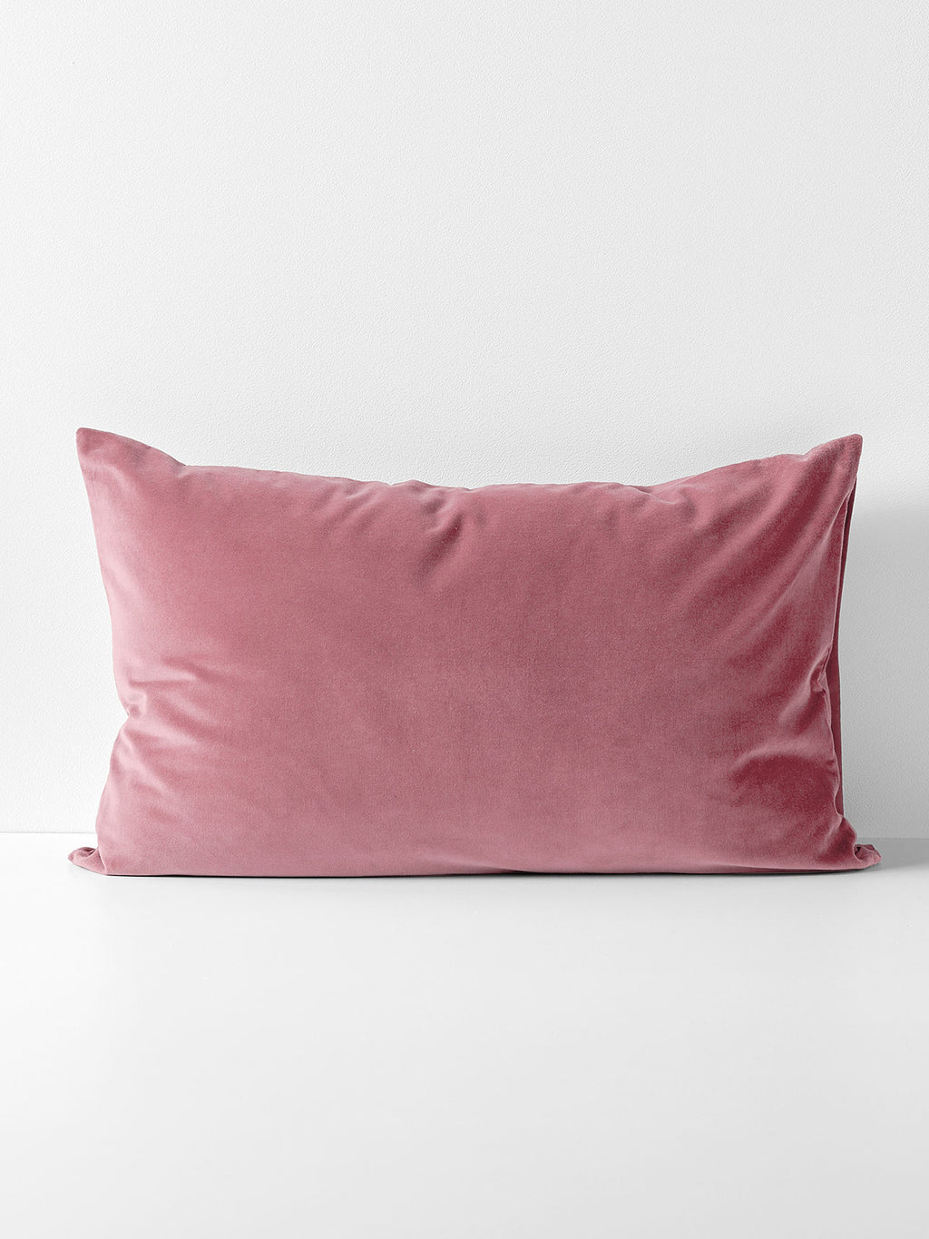 Luxury Velvet Standard Pillowcase in Orchid