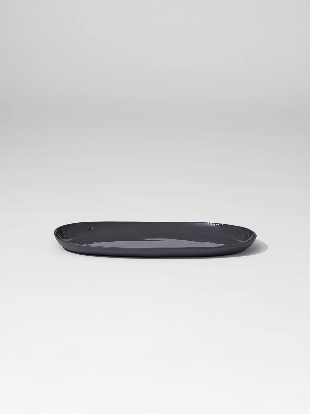 Cloud Oval Platter in Charcoal - Medium