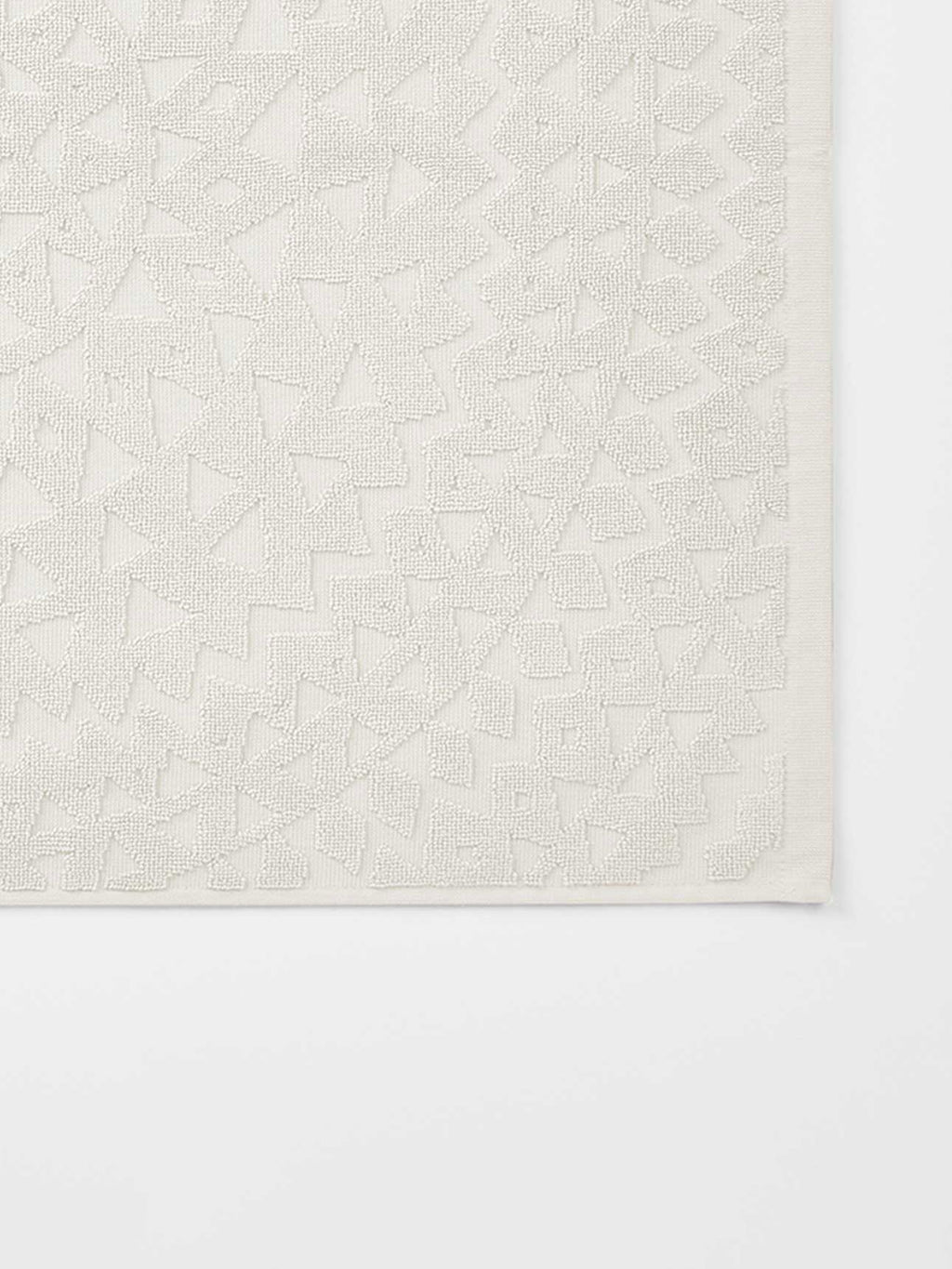 Maya Bath Mat in Sand
